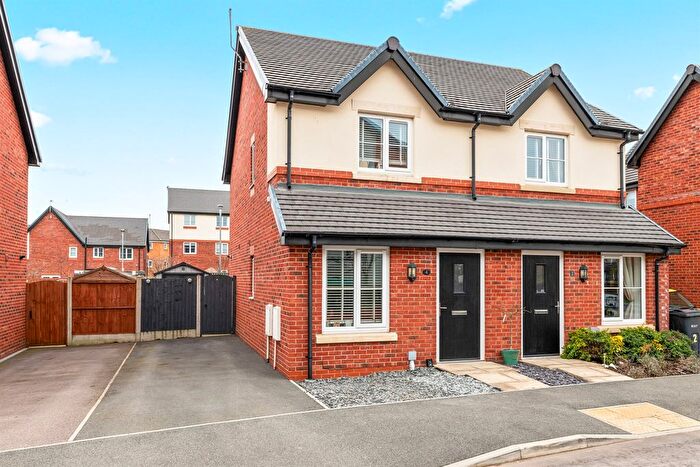2 Bedroom Semi-Detached House For Sale In Parker Drive, Helsby, Frodsham, WA6