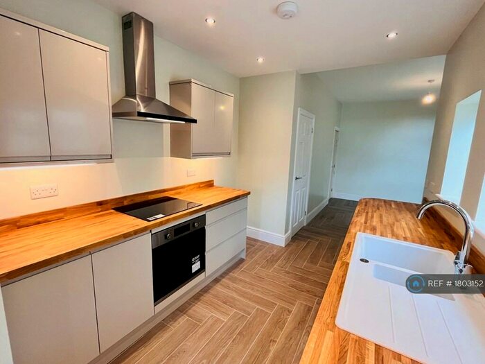 3 Bedroom Terraced House To Rent In Oxford Gardens, Stafford, ST16