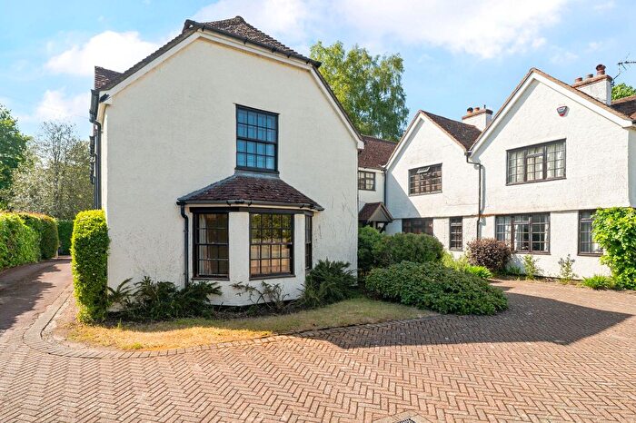 1 Bedroom Property To Rent In Thursley Road, Elstead, GU8