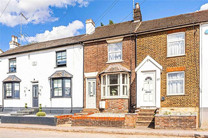 2 Bedroom Terraced House For Sale In Primrose Hill, Kings Langley, Hertfordshire, WD4