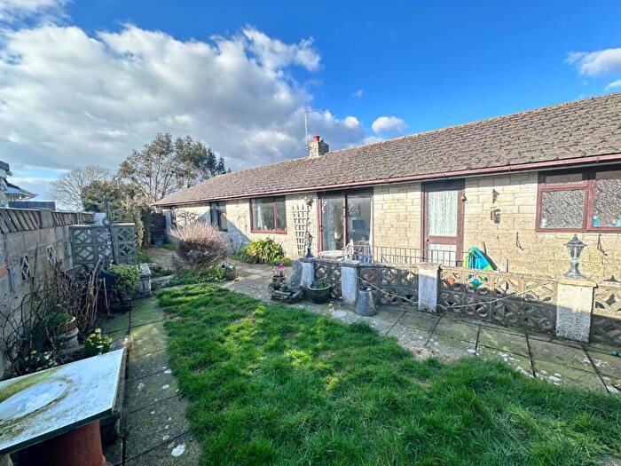 3 Bedroom Bungalow For Sale In Conway Drive, Broadmayne, Dorchester, DT2