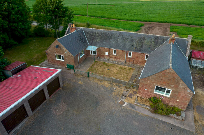 3 Bedroom Semi-Detached Bungalow For Sale In Inverkeilor, Arbroath, DD11