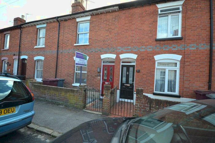 2 Bedroom Terraced House To Rent In North Street, Caversham, Reading, RG4
