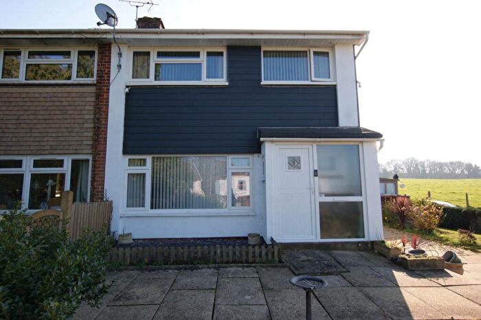 3 Bedroom End Of Terrace House For Sale In Candys Close, Corfe Mullen, Wimborne, Dorset, BH21