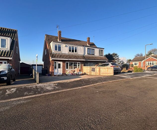 3 Bedroom Semi-Detached House To Rent In Primrose Dene, Byram, Knottingley, WF11