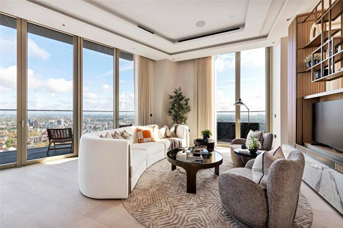 4 Bedroom Penthouse For Sale In The Stage, Hewett Street, London, EC2A