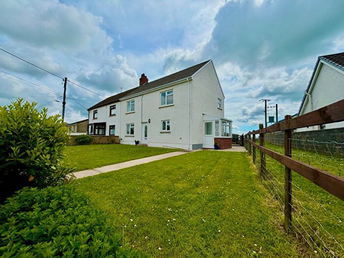 3 Bedroom Semi-Detached House For Sale In Efailwen, Clynderwen, SA66