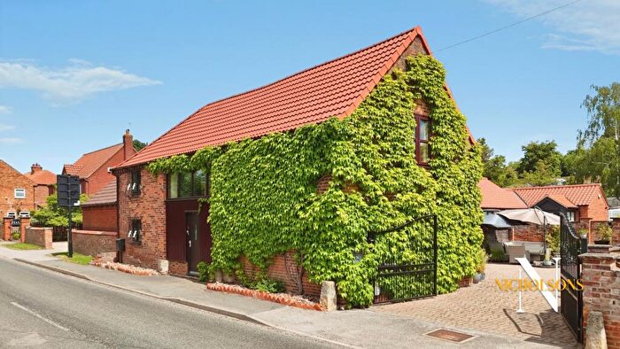 4 Bedroom Semi-Detached House For Sale In Main Street, Hayton, Retford, Nottinghamshire, DN22