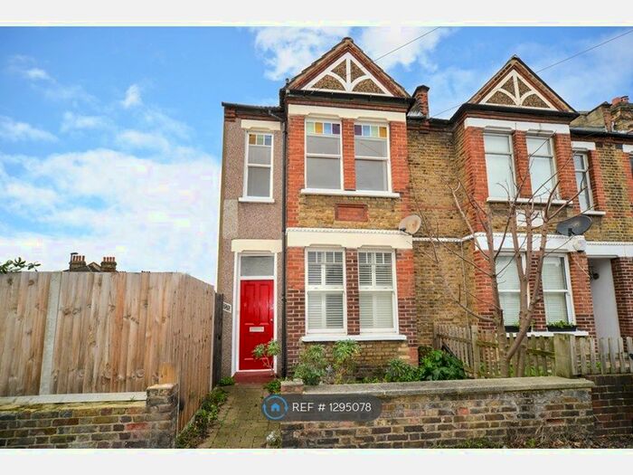 1 Bedroom Flat To Rent In Radford Road, London, SE13