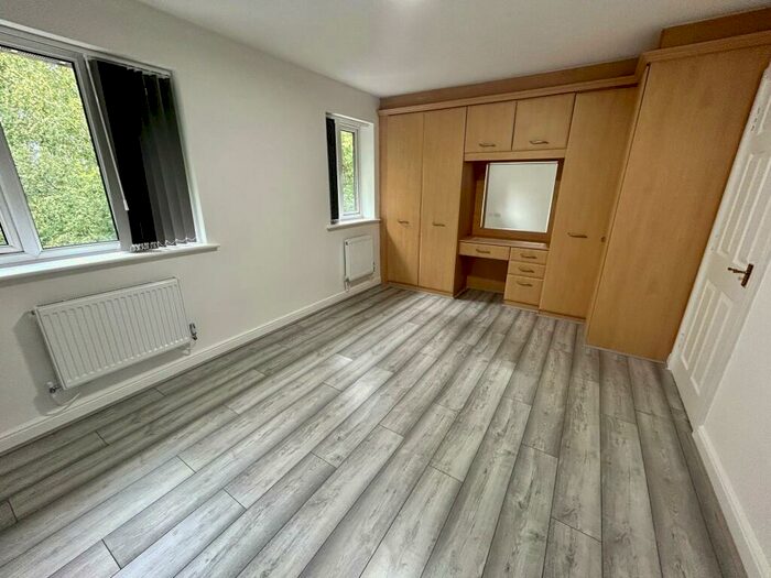 4 Bedroom House To Rent In Whimberry Way, Withington, M20