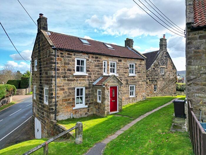 3 Bedroom Cottage For Sale In Primrose Hill, Castleton, Whitby, YO21