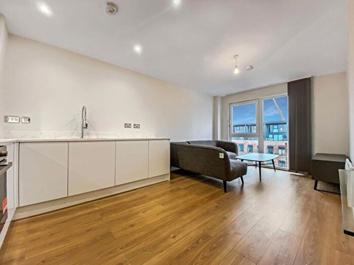 2 Bedroom Penthouse To Rent In Block B, Victoria Riverside, Leeds City Centre, LS10