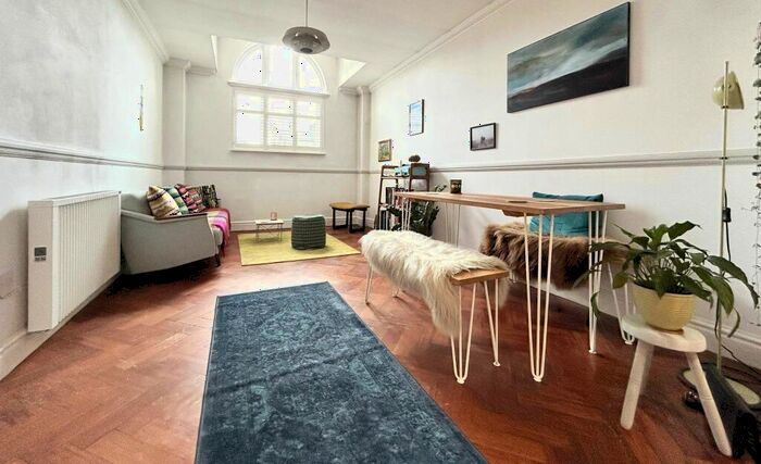 1 Bedroom Apartment For Sale In Edith Court, Margate, CT9