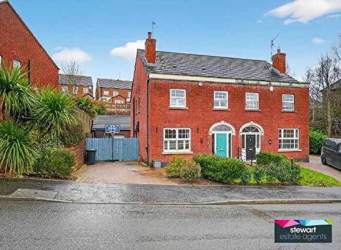 4 Bedroom Semi-Detached House For Sale In Glebe Gardens, Moira, BT67