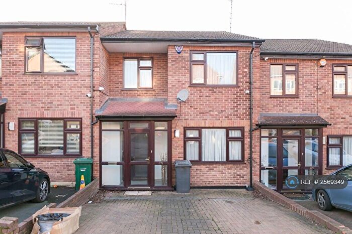 4 Bedroom Terraced House To Rent In Alexandra Road, London, N10