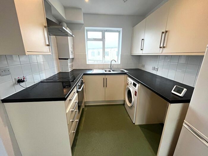 2 Bedroom Flat To Rent In Clifton, BS8 - Photo 3