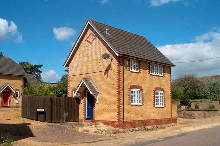 2 Bedroom Detached House To Rent In Bakers Court, Islip, Kettering, NN14