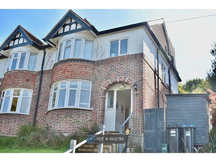 4 Bedroom Semi-detached House To Rent In Hillbury Road, Warlingham, CR6