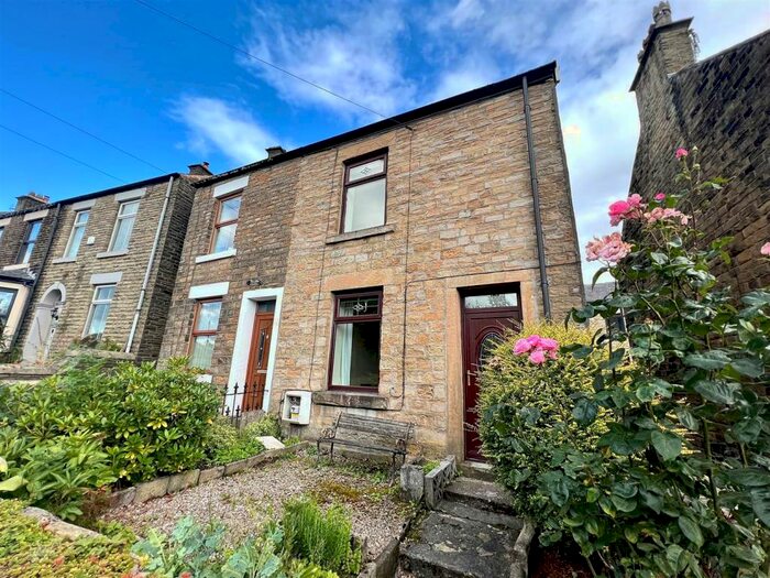 2 Bedroom Semi-Detached House To Rent In Church Street, Hadfield, Glossop, SK13