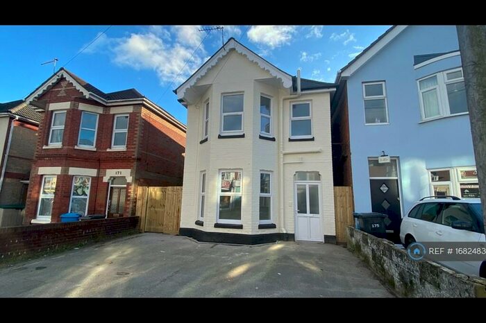 3 Bedroom Detached House To Rent In Ashley Road, Poole, BH14