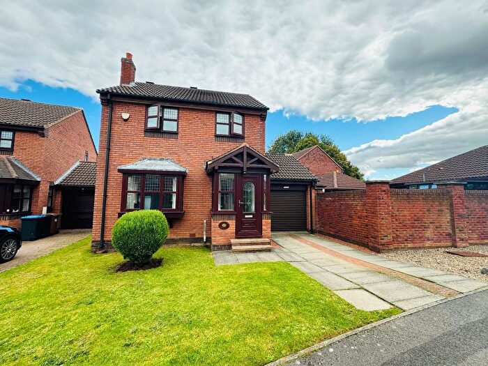 3 Bedroom Detached House For Sale In Nuneaton Drive, Hemlington, Middlesbrough, TS8
