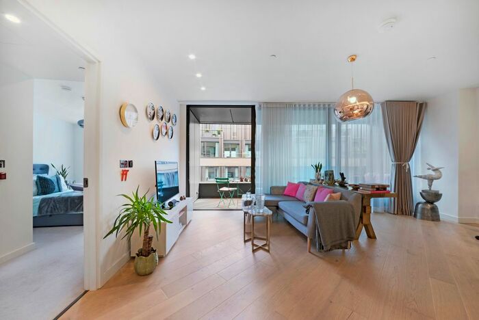 1 Bedroom Flat To Rent In Television Centre, Wood Lane, London, W12