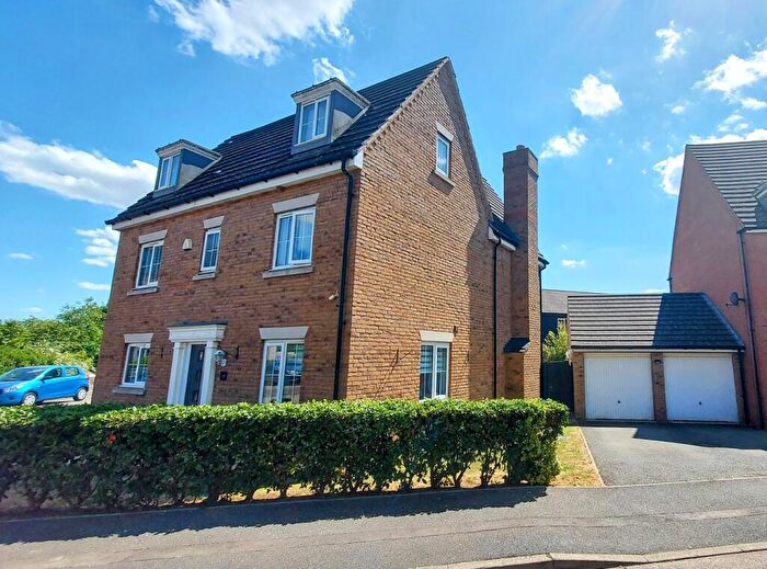 6 Bedroom Detached House For Sale In Brock Crescent, Bourne, PE10