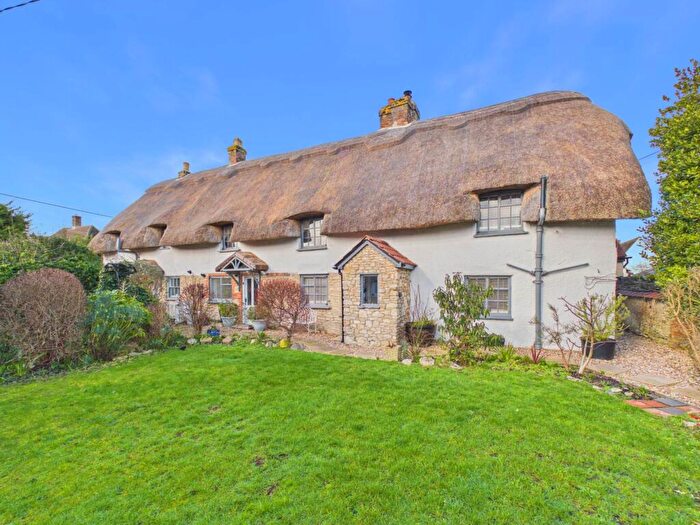 4 Bedroom Detached House For Sale In Townside, Haddenham, HP17