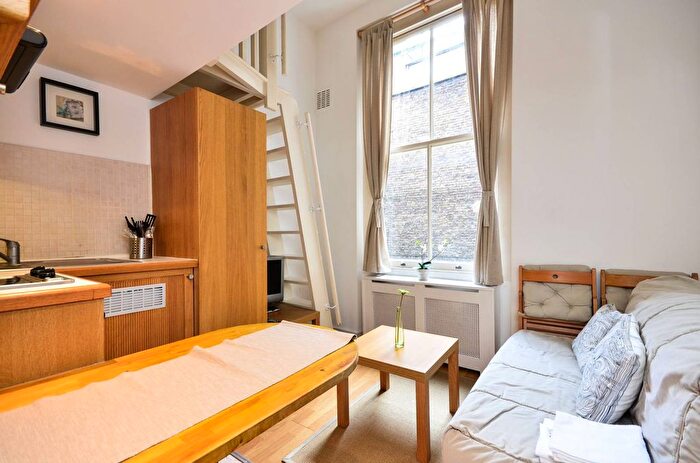 Studio To Rent In Fairholme Road, West Kensington, London, W14