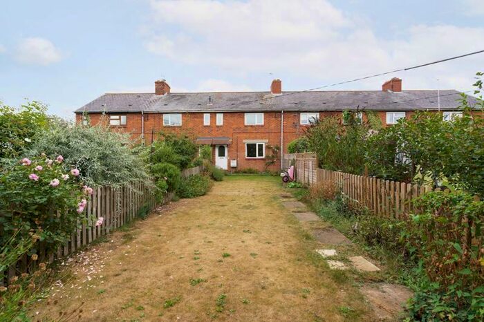 3 Bedroom Terraced House For Sale In Brumcombe Lane, Bayworth, Abingdon, OX13