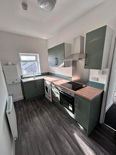 1 Bedroom Flat To Rent In Maughan Terrace, Penarth, South Glamorgan, Vale Of Glamorgan, The, CF64