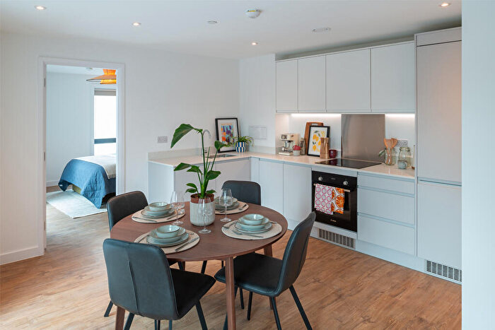 2 Bedroom Flat To Rent In Altitude At Phoenix, Saxton Lane, Leeds, West Yorkshire, LS9