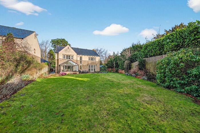 4 Bedroom Detached House For Sale In Hebers Ghyll Drive, Ilkley, West Yorkshire, LS29