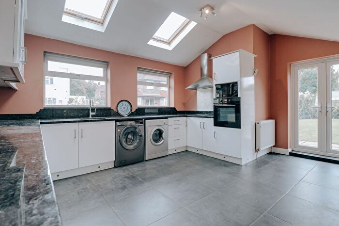 3 Bedroom Semi-Detached House For Sale In Chalk Hill, Watford, WD19