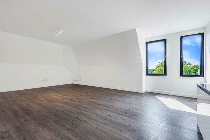 1 Bedroom Apartment To Rent In Bracknell, Berkshire, RG12