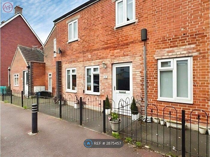 2 Bedroom Terraced House To Rent In Quay Cottages, Highbridge, TA9