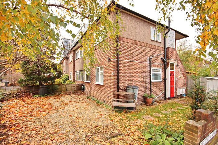 3 Bedroom Maisonette To Rent In Amyand Park Road, Twickenham, TW1