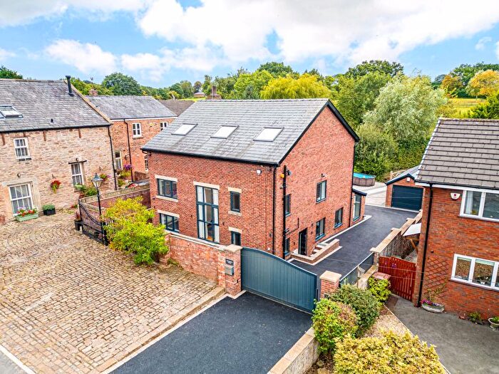 5 Bedroom Detached House For Sale In Grangefield House, Smithy Lane, Mawdesley, L40