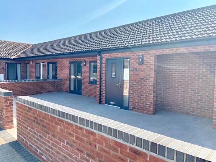 2 Bedroom Barn Conversion To Rent In Holme Farm Court, Gamston, NG2