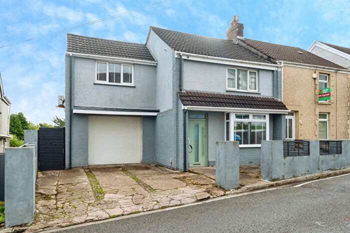 3 Bedroom Semi-Detached House For Sale In Vicarage Road, Morriston, Swansea, SA6