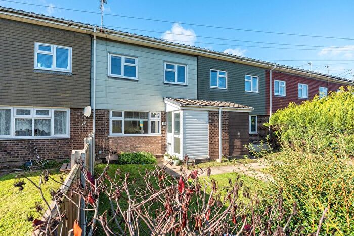 3 Bedroom Terraced House For Sale In Catalpa Way, Gorleston, NR31