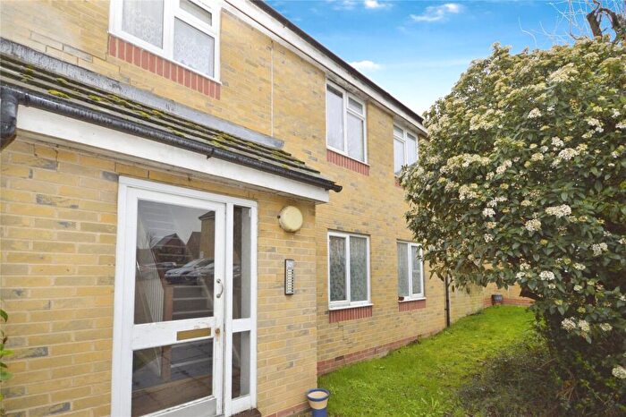 Flat For Sale In Nursery Gardens, Butt Haw Close, Hoo, Rochester, ME3