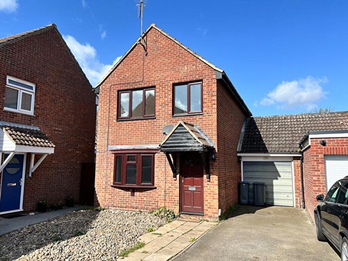 3 Bedroom Detached House For Sale In Trimley St. Mary, Felixstowe, IP11