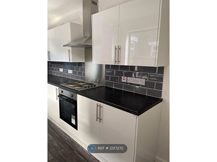 2 Bedroom Terraced House To Rent In Upper Normacot Road, Stoke-On-Trent, ST3