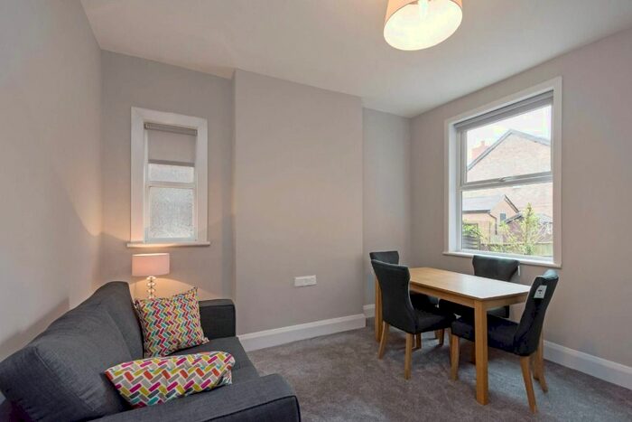 4 Bedroom Terraced House To Rent In Queens Road, Beeston, Nottingham, NG9