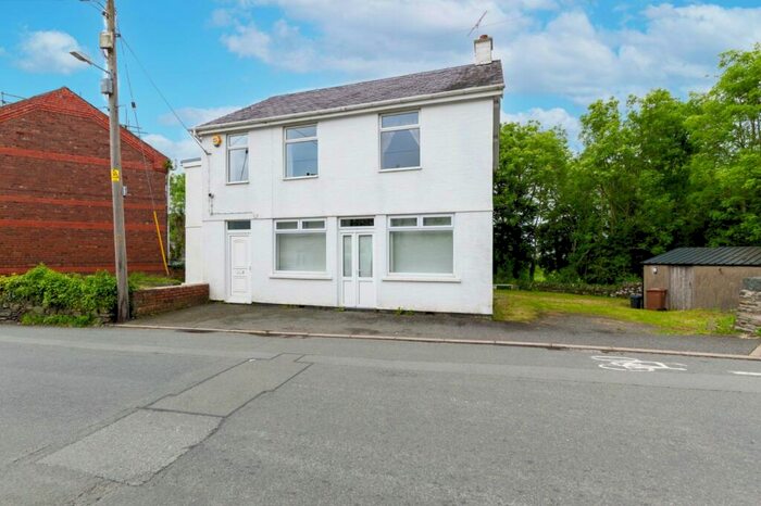 3 Bedroom Detached House For Sale In Tregarth, Bangor, Gwynedd, LL57