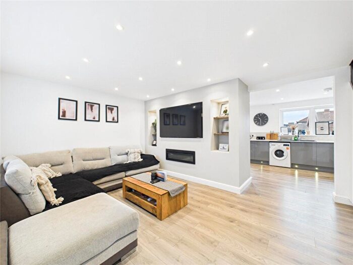 3 Bedroom Terraced House For Sale In Eastridge Drive, Bristol, BS13