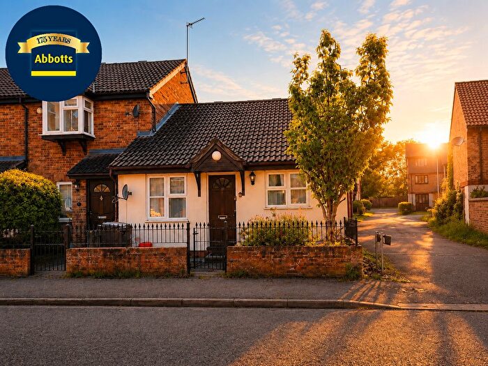 2 Bedroom Bungalow To Rent In Redmayne Drive, Chelmsford, CM2