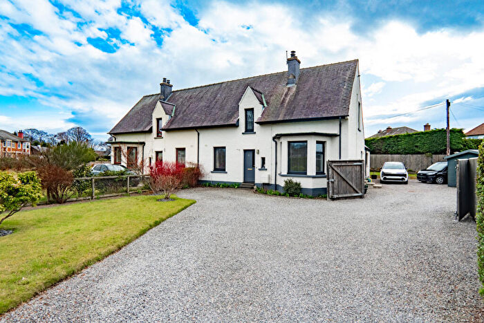 4 Bedroom Semi Detached House For Sale In Wimberly Way, Inverness, IV2