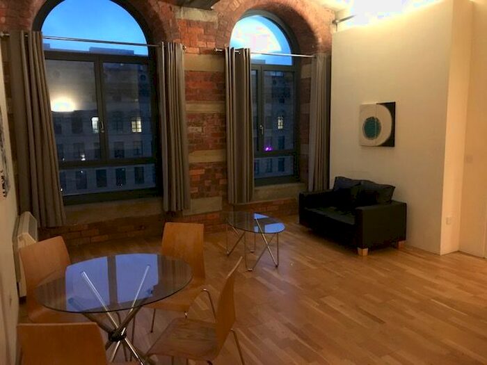 1 Bedroom Flat To Rent In Lilycroft Road, Bradford BD9